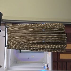 Max Studio flowy skirt